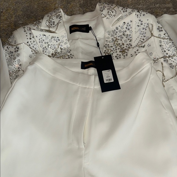 Embellished Elegant White Women's Pants suit NEW - Picture 8 of 8